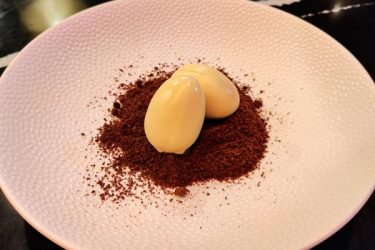huevos-chocolate-blanco